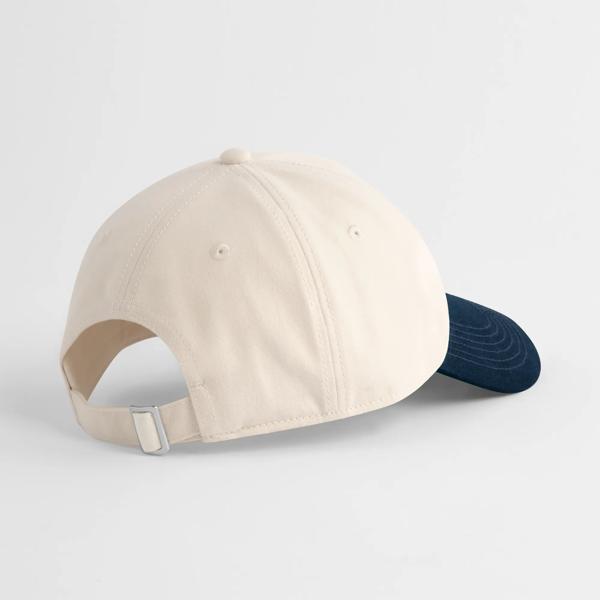 B67 Contrast Peak Leisure Cap