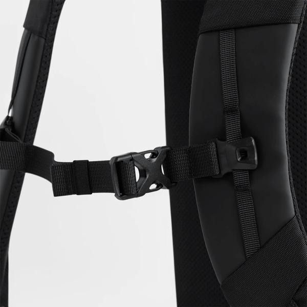 QD543 Zürich Roll-Top Backpack