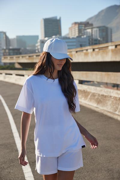 B195R Team Sports-Tech Cap