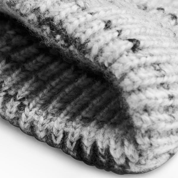 B330R Chunky Knitted Patch Beanie