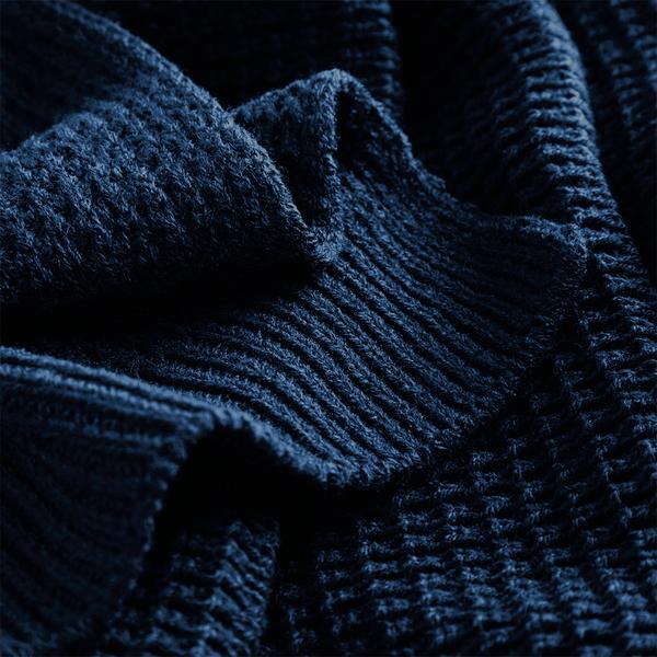 B424 Classic Waffle Knit Scarf