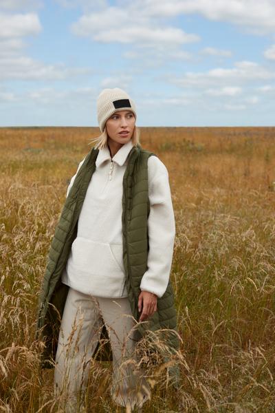 B442R Fashion Patch Beanie