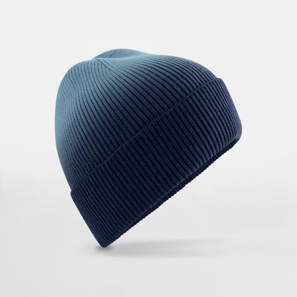 B533 Dip Dye Beanie