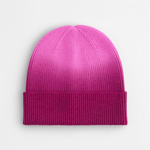 B533 Dip Dye Beanie