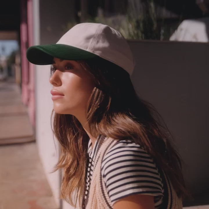 B67 Contrast Peak Leisure Cap