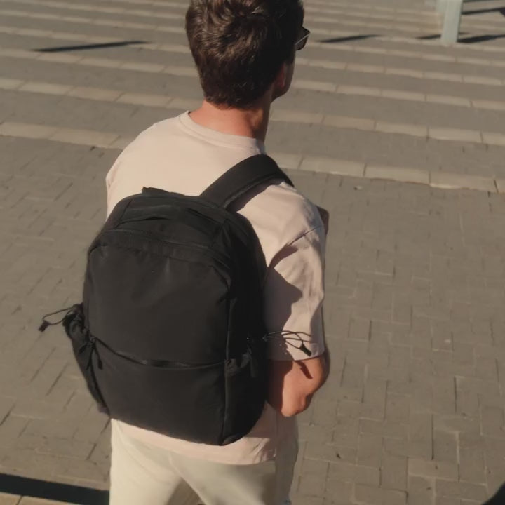 QS306 Studio Backpack