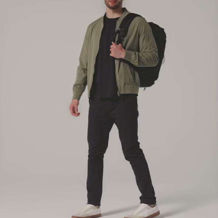 QD568 Pitch Black 72 Hour Weekender