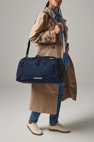 QD449 Academy Holdall