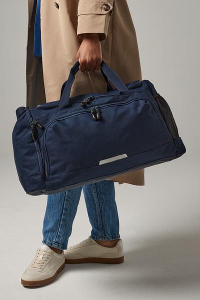 QD449 Academy Holdall