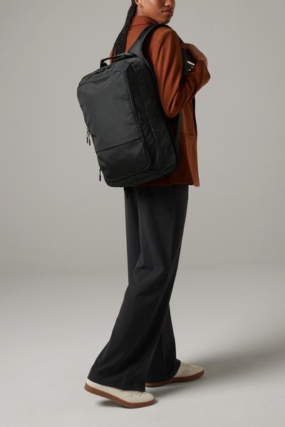 QD565 Pitch Black 24 Hour Backpack