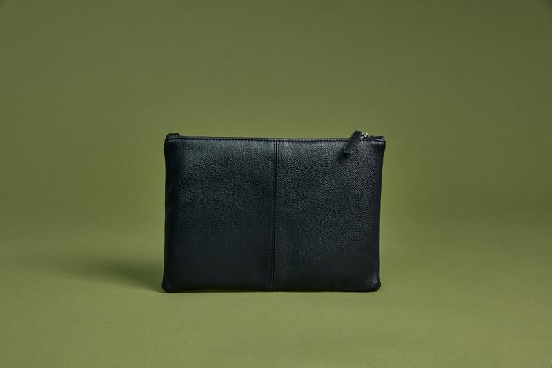 QD889 NuHide® Accessory Pouch