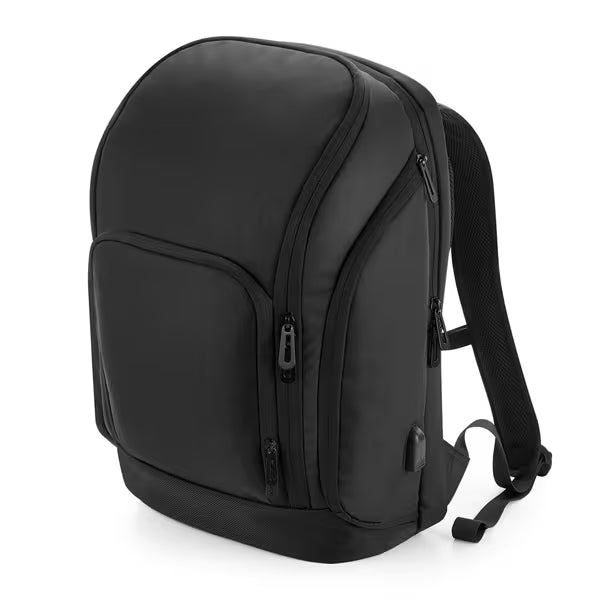 QD910 Pro-Tech Charge Backpack