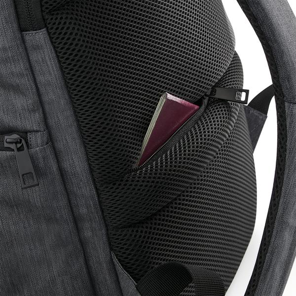 QD995 Q-Tech Charge Roll-Top Backpack