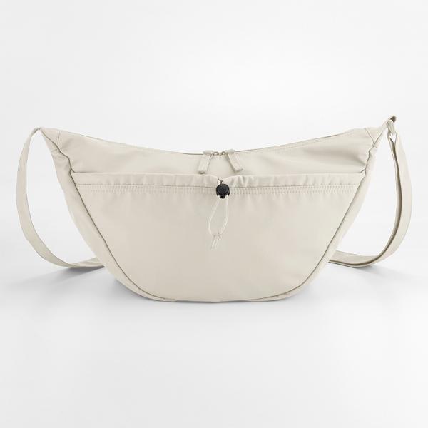 QS309 Studio Cross Body Bag