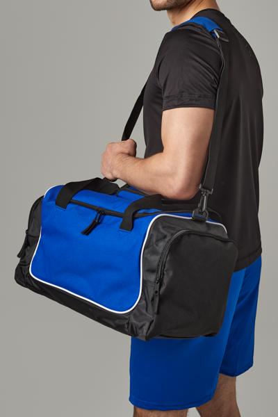 QS77 Teamwear Locker Bag